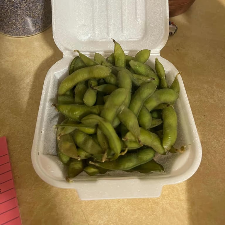 Delicious Edamame: A Healthy Asian Fusion Option